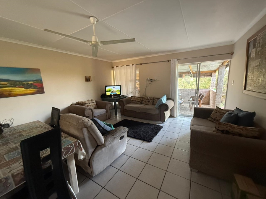 4 Bedroom Property for Sale in Riverside Western Cape